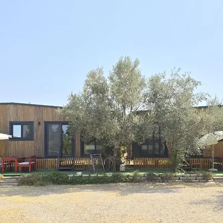 Defneland Daphne 木屋 Ildiri