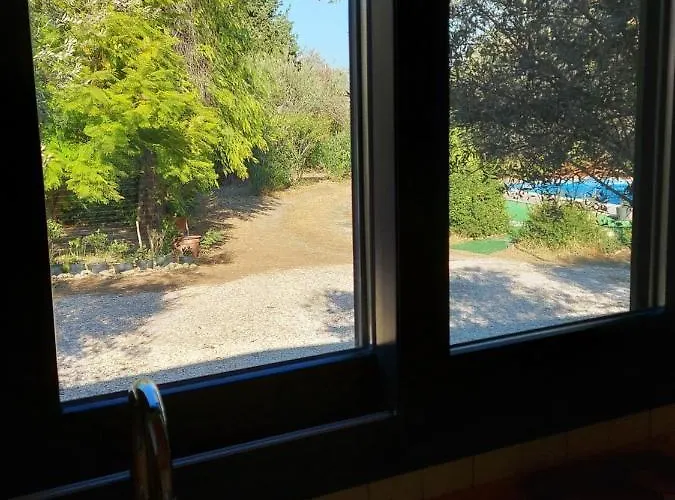 Defneland Daphne Ildiri